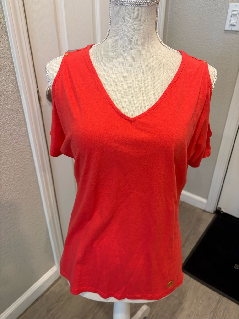 Michael Kors Red V-Neck Cold-Shoulder Tee